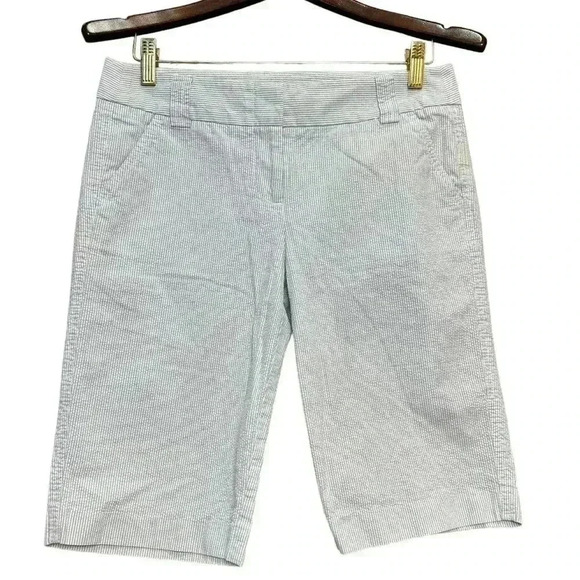 J Crew City Fit Womens Size 4 Blue White Striped Bermuda Shorts - Picture 1 of 4